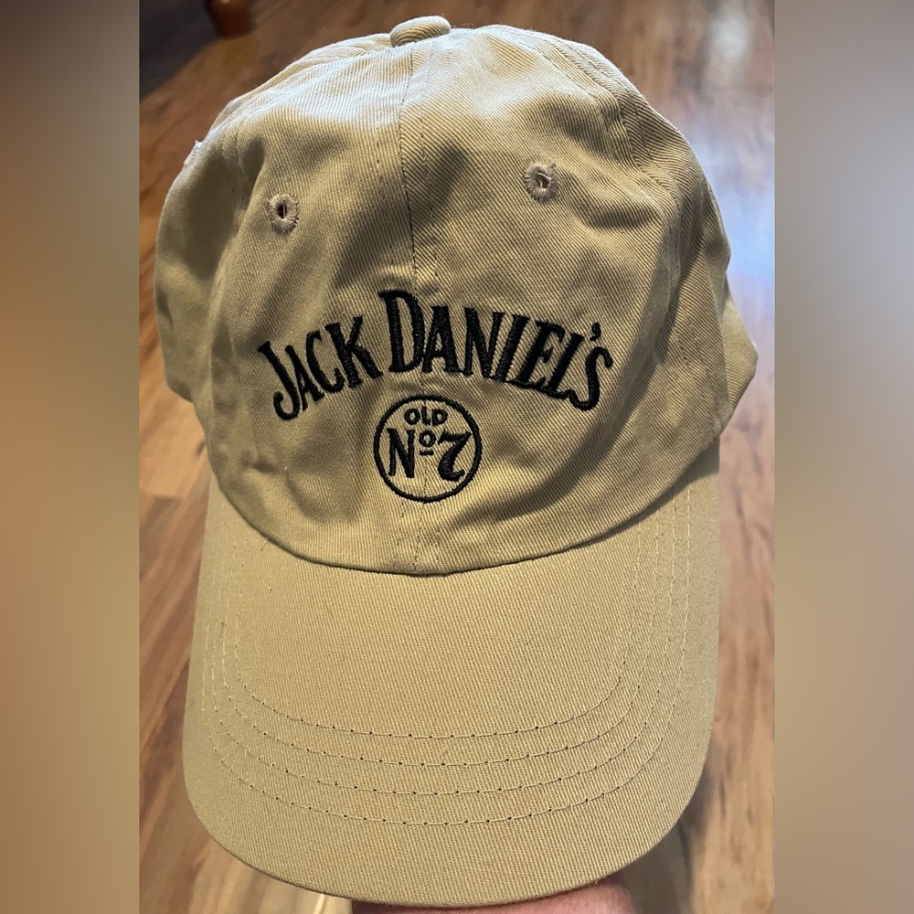 Jack Daniel’s baseball cap, tan.